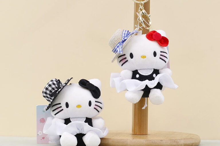 Custom Stuffed Cat Keychain Plush – Cute Mini KT Cat Doll Bag Pendant Toy